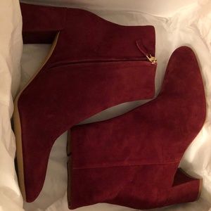 Mansur Gabriel suede boots